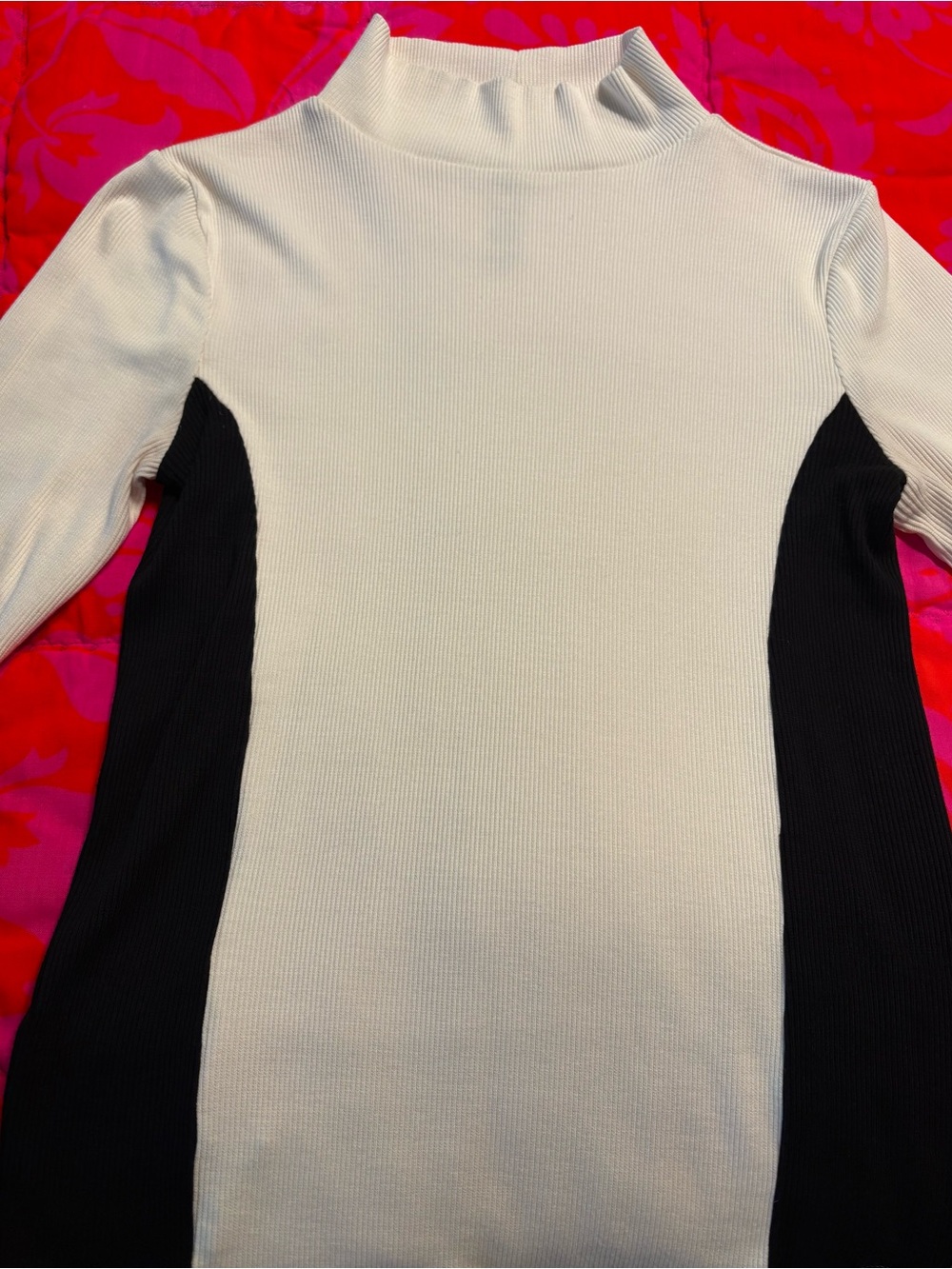 LOFT Brand Lou & Grey Women's Top - Cream and Black